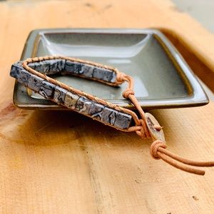✨GRAY SQUARE STONE+LEATHER BOHO BRACELET 6mm